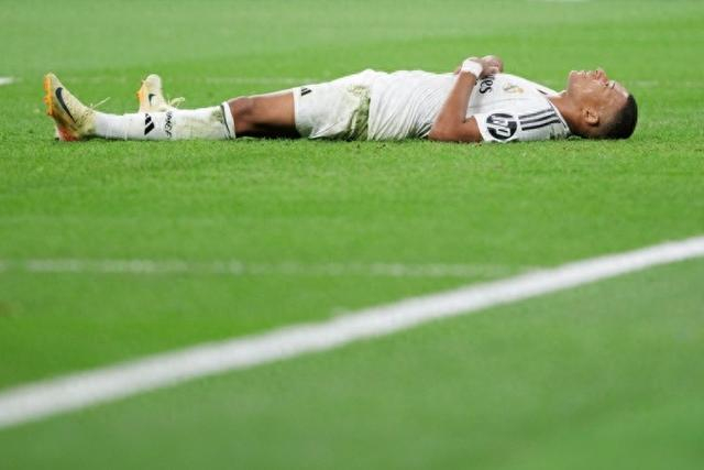 利物浦联赛三连胜终结 0-0闷平利兹联