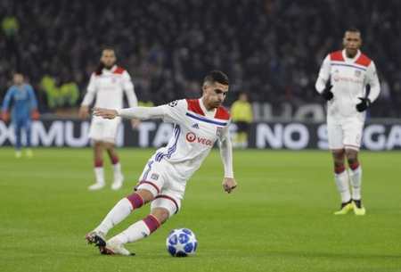 太难了！火箭险胜止3连败，决胜8分：令争议悍将，1战完成救赎！