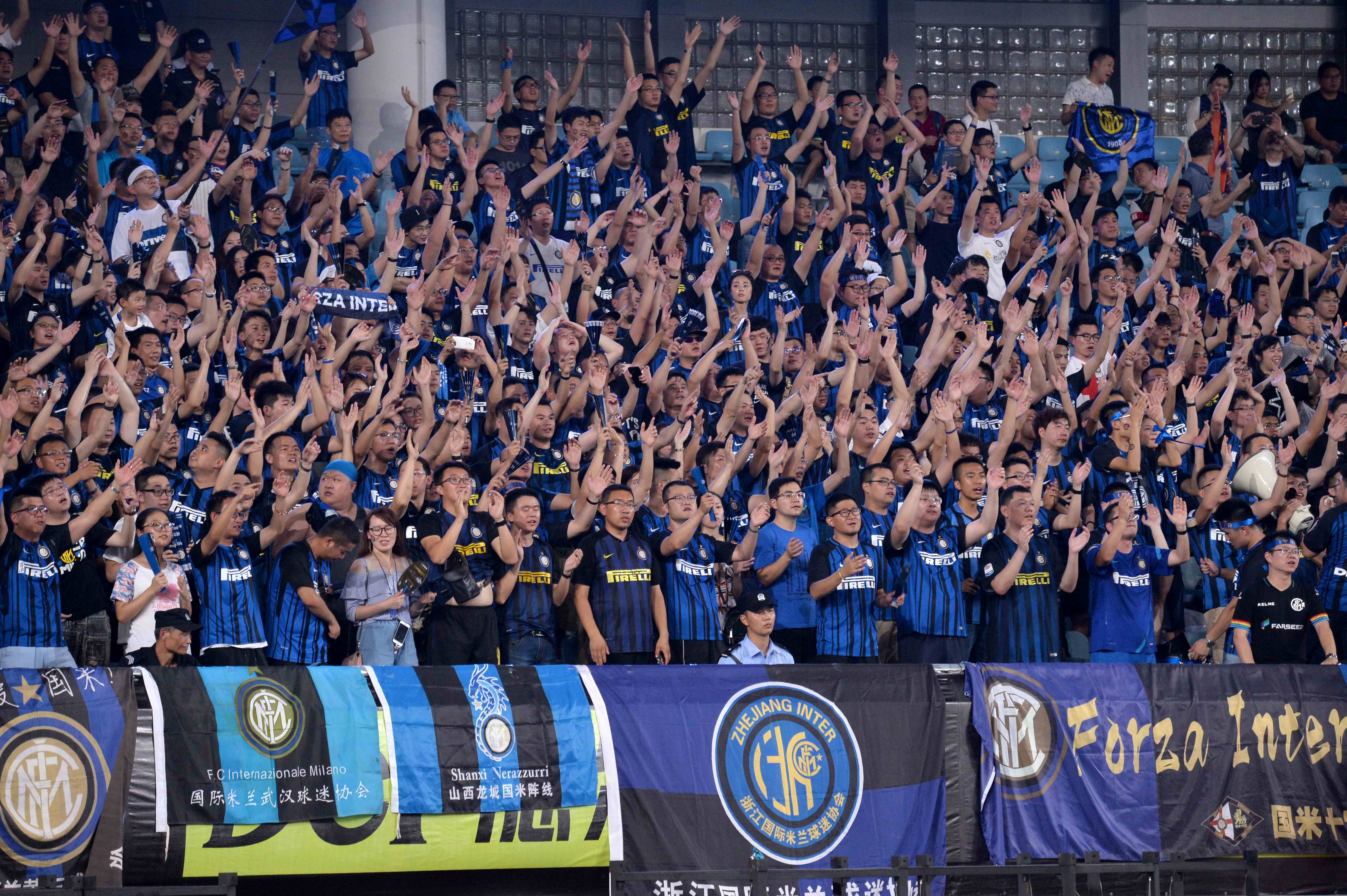 贺希宁29分 深圳力克辽宁