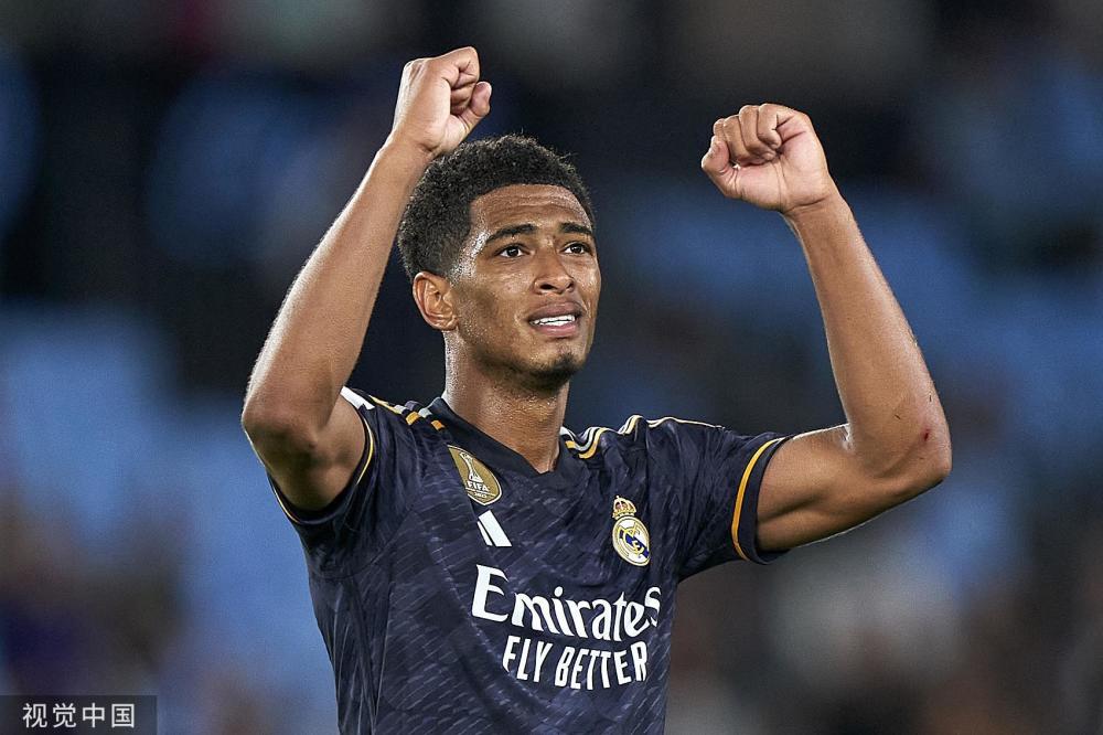 19投10中独砍30+8+8，詹姆斯主宰战局，夺回球权稳过东契奇