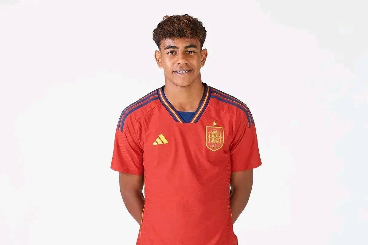 迪马：姆拉契奇本人尚未同意去国米，俱乐部层面已达成一致